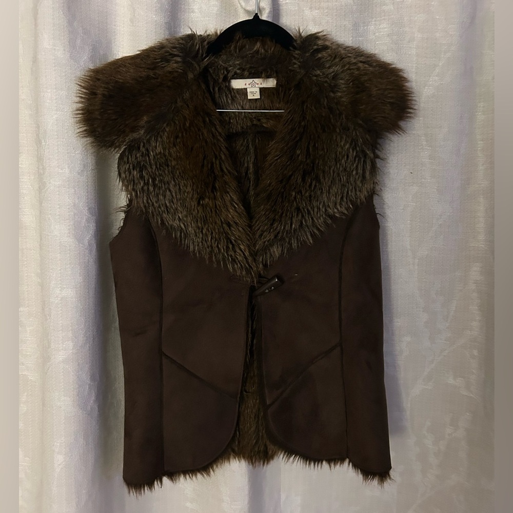 Faux fur y2k brown vest